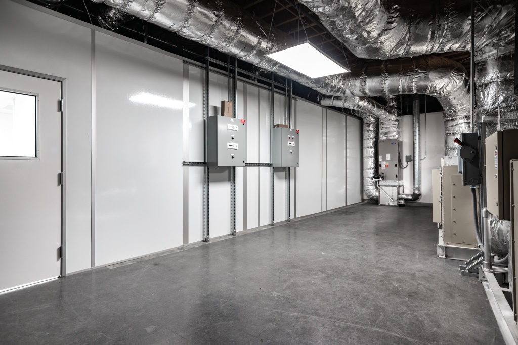 Why Are Hospital Cleanrooms Important in Modern Healthcare? A cleanroom with ductwork.