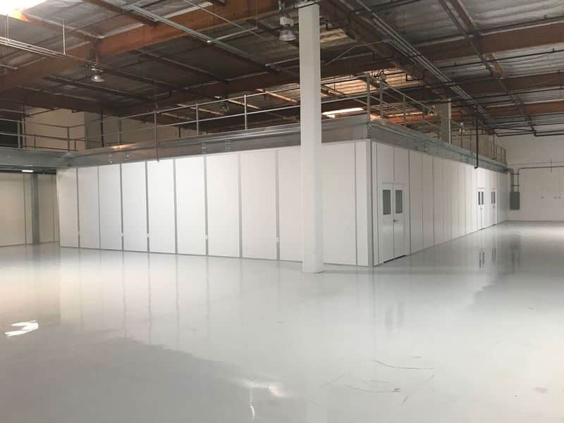 7 Key Advantages of Modular Aerospace Cleanrooms A flexible modular cleanroom.