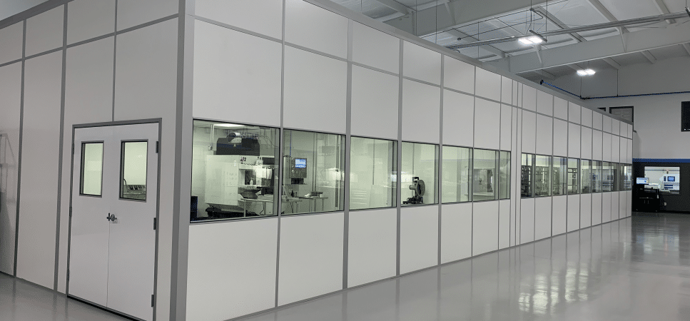A modular ISO-compliant cleanroom application.